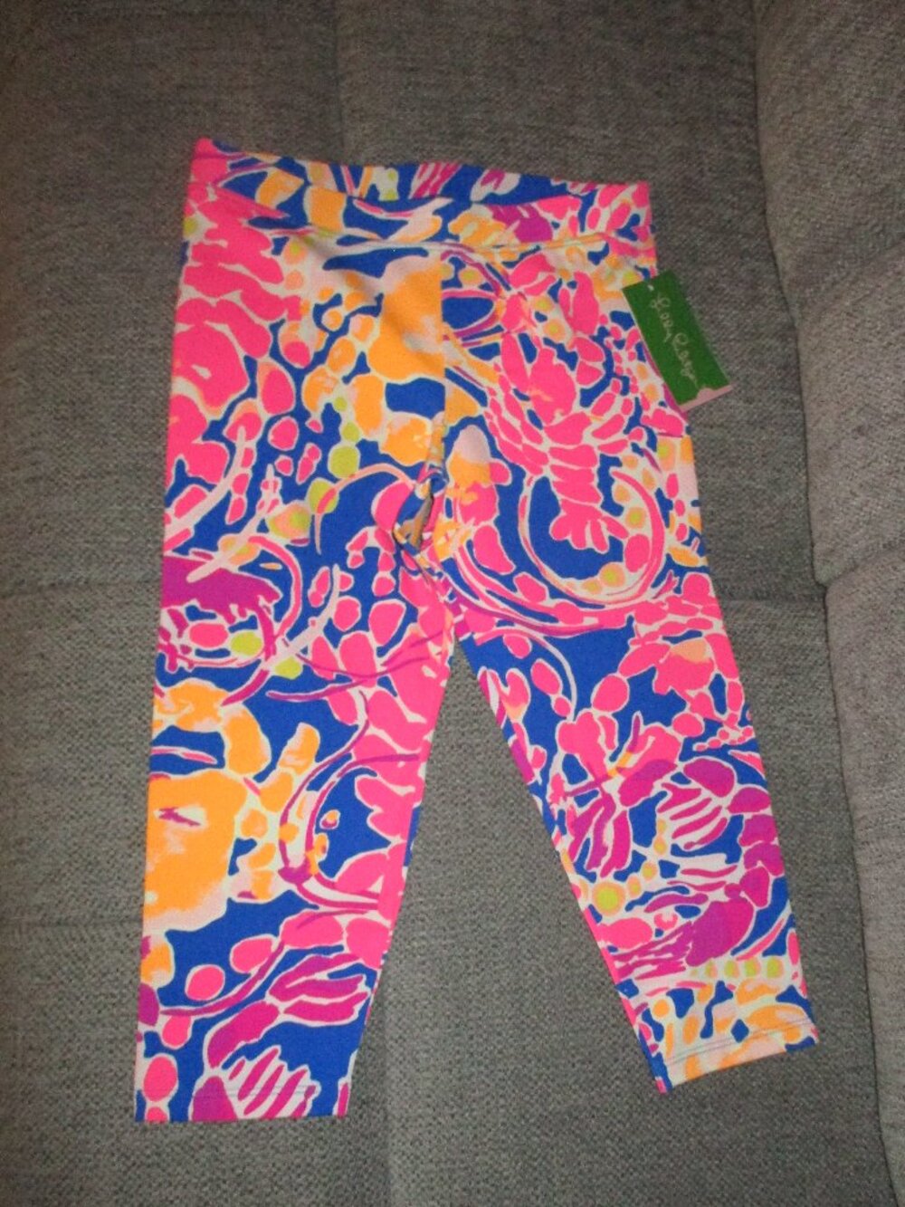 New Girls Lilly Pulitzer MAIA Cropped Capri Leggings Catch and Release size L